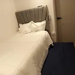 Hotel Saron