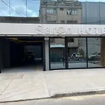 Hotel Saron