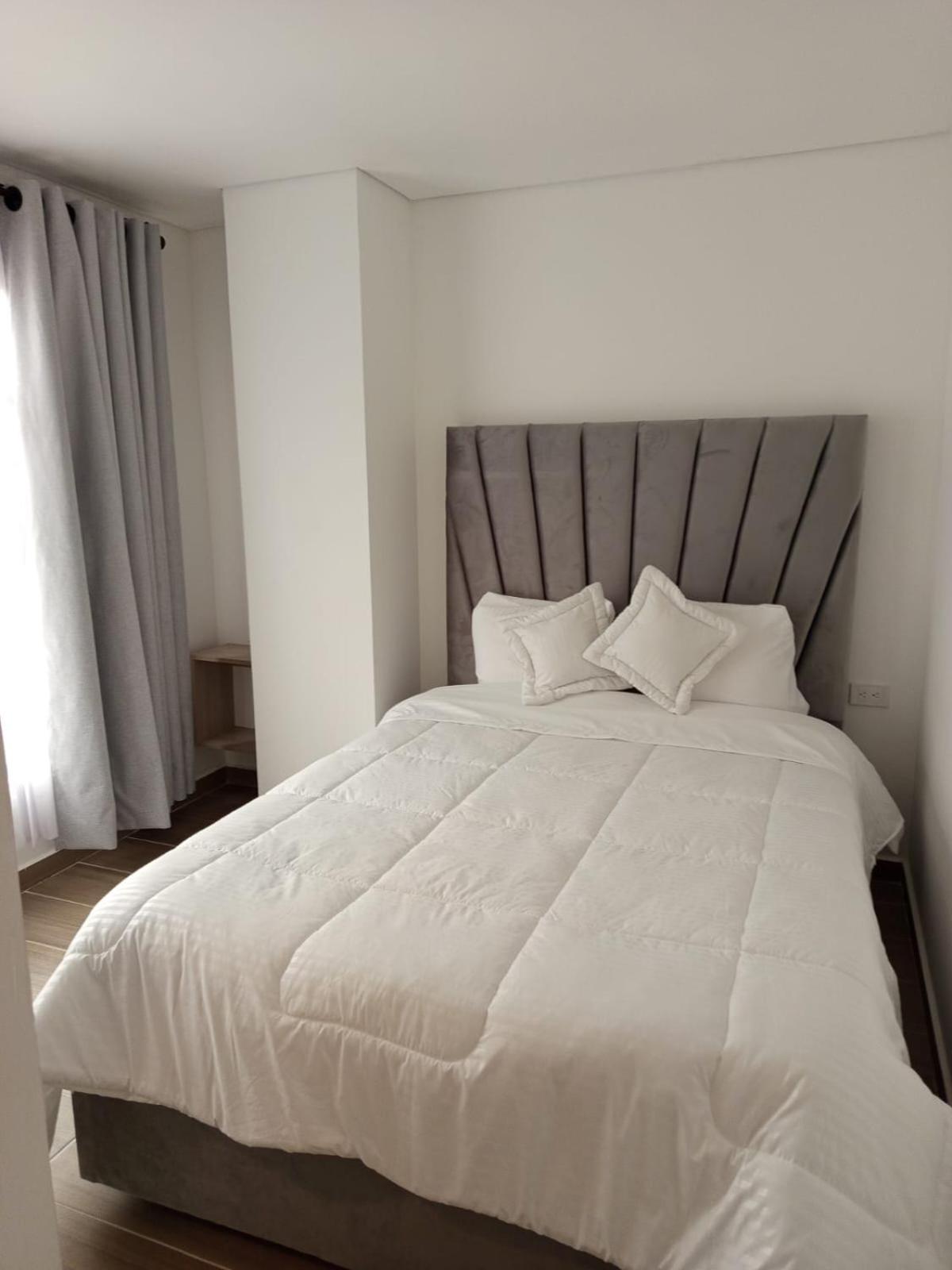 Hotel Saron
